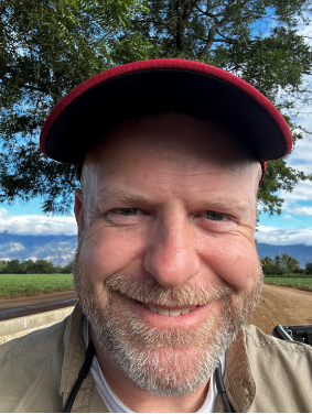 Figure 3. Radial fruit cracking. R.W. Samson. Purdue University. Bugwood.org.