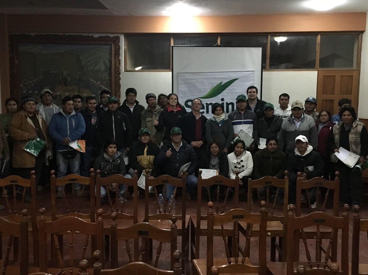 Graduación Escuela Zanahoria y Arveja 2016 – Perú.