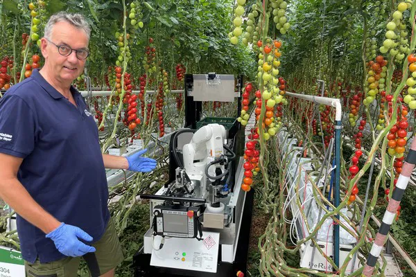 John van der Knaap, manager De Ruiter Experience Center