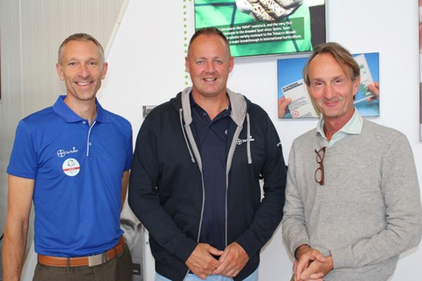 Ethan Luth, Duco de Ruiter and Jan Kamper, Bayer De Ruiter.